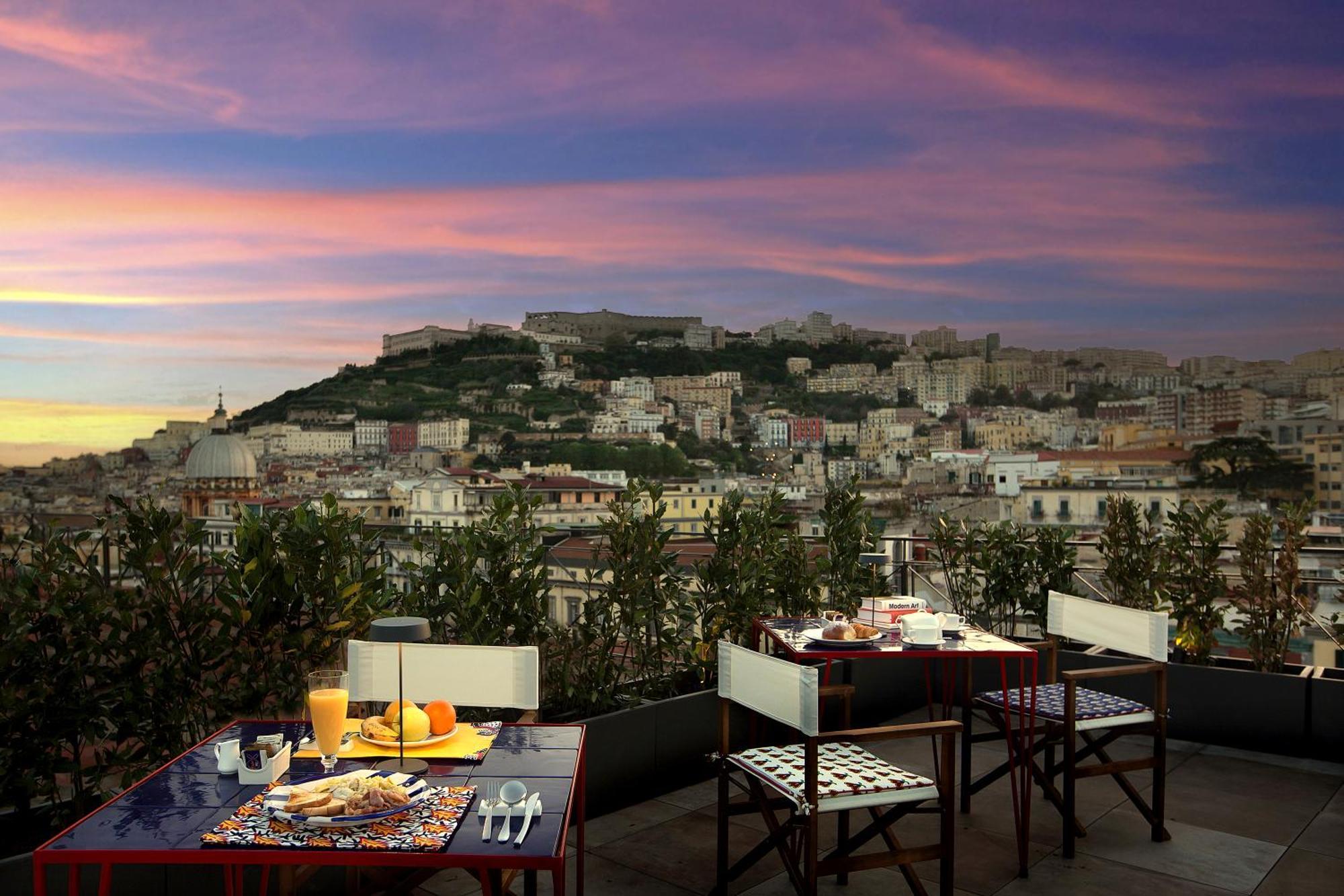 נאפולי Galleria Port'Alba - Suites & Rooftop מראה חיצוני תמונה