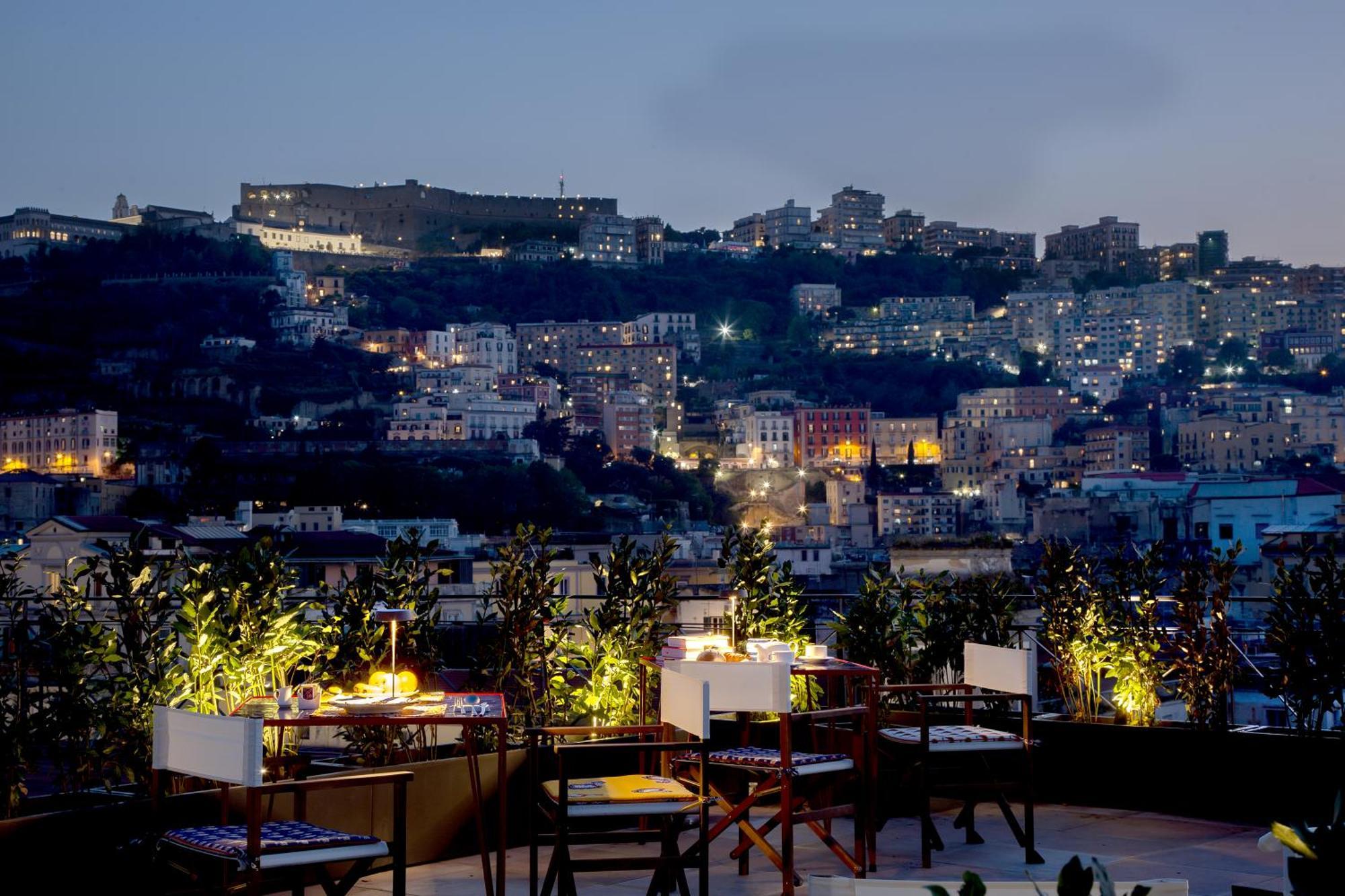 נאפולי Galleria Port'Alba - Suites & Rooftop מראה חיצוני תמונה